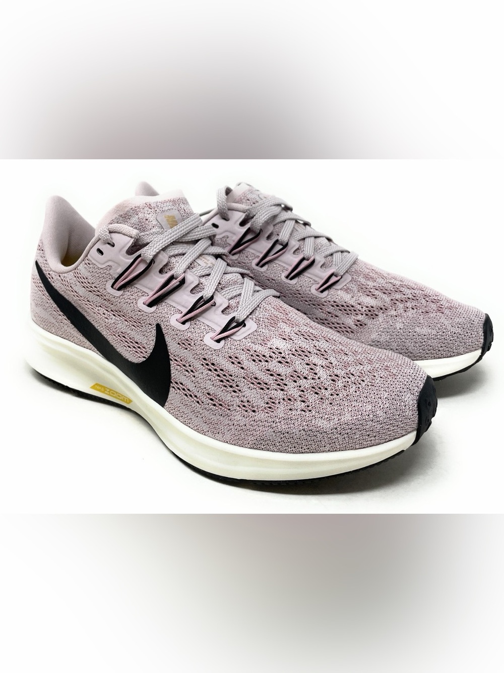 Nike Air Zoom Pegasus 36 Women's Lilac Running Shoes - 10